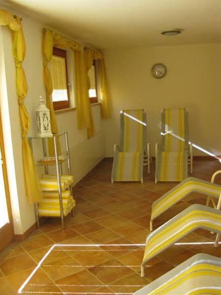 Arch San Martin Hotel Samnaun Kültér fotó